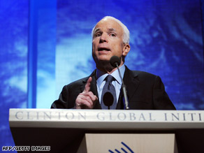 John McCain takes a risk by throwing himself into the bailout fray, says CNN contributor Leslie Sanchez.