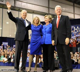 Biden, Clintons team up for Obama