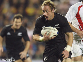 Cowan has played in 10 Tests since his debut in 2004.