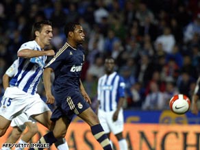 Robinho (center) is as good as, if not better, than Ronaldo, says his agent.
