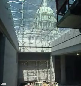 Center has warmer welcome for Capitol tourists
