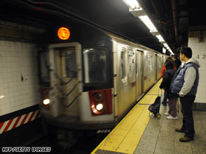 Al Qaeda suicide bombers could target New York City subways, federal security officials say.