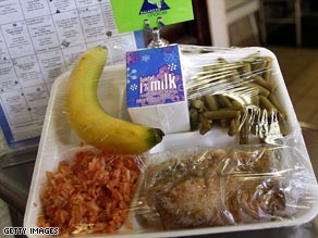 About 425,000 more students are participating in the National School Lunch Program, a group reports.