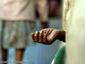 Begging takes place in all of Honduras' principal cities, as much by day as by night