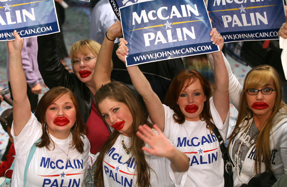 gall.palin.lipstick.gi.jpg