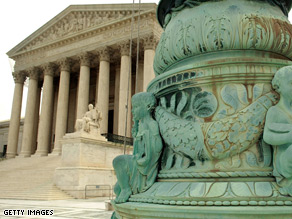 Did Obama vote against Supreme Court Justice Breyer and Roberts?.