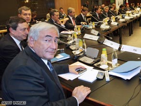 The IMF, led by Dominique Strauss-Kahn, gave a sober forecast for 2009.