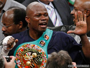 Boxer Vernon Forrest, pictured here in September, was killed July 25 near an Atlanta gas station. He was 38.
