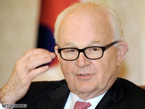 State Department representative Stephen Bosworth is traveling to Asia to discuss North Korea policy.