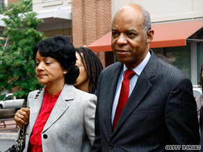 Former Rep. William Jefferson arrives at U.S. District Court with his wife, Andrea, on June 9.