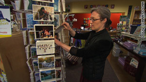 'Going Rogue' reignites Palin divide, even in her hometown