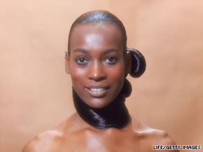 Naomi Sims became an icon of the "Black is Beautiful" movement with her modeling.