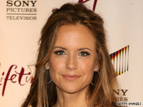 Kelly Preston is going to speak on a panel titled "Grief and Resilience" in October.