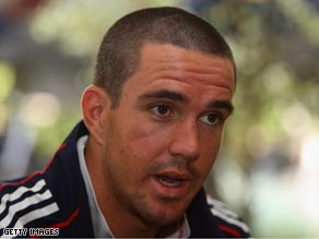Pietersen's falling out with Moores was behind his decision to quit as England cricket captain.