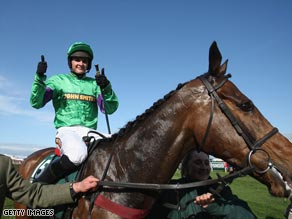 Treadwell gives the thumbs up after his shock victory on Mon Mome.