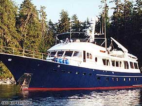 The 100 foot Katania was chartered by Hollywood star Hilary Swank and her husband Chad Lowe.