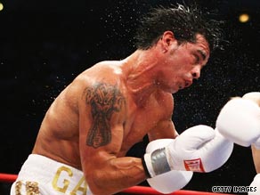 Arturo Gatti pictured during the final fight of his career, a knockout defeat by Alfonso Gomez in 2007.