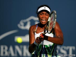 Venus Williams struggles to win Bank of the West Classic opener