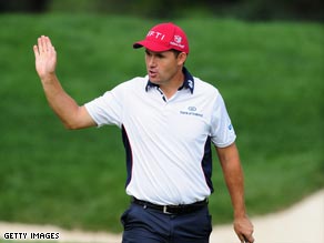 Harrington grabbed six birdies in a flawless display at Firestone Country Club.