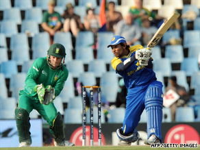 South Africa wicketkeeper Mark Boucher watches as Tillakaratne Dilshan crashes another boundary.