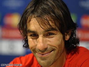 Robert Pires made his final apearance for Arsenal in the 2006 Champions League final defeat against Barcelona.
