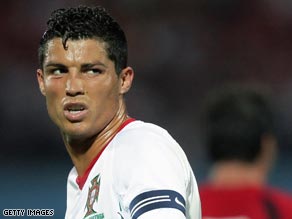 United accept record $130M offer for Ronaldo