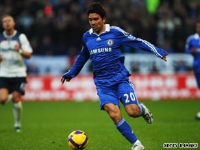 Chelsea's Portuguese midfielder Deco has been strongly linked with a summer transfer to Inter Milan.