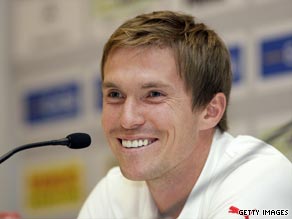 Alexander Hleb is presented to the media after completing his loan move to former club Stuttgart - art.hleb