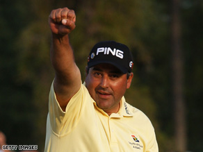 Angel Cabrera celebrates on the 18th hole on Sunday after forcing a Masters playoff that he would go on to win.