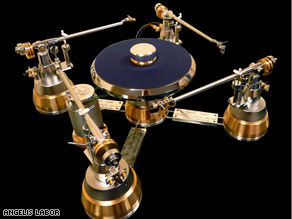 Angelis Labor's Gabriel turntable is made from bronze and steel and can be customized with up to four arms.