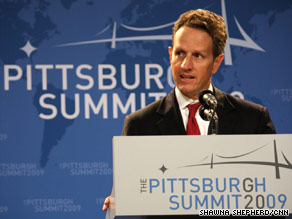 U.S. Treasury Secretary Timothy Geithner says signs of optimism for a global economic recovery can be seen.