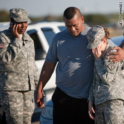 Fort Hood gunman alive and in custody, commander says