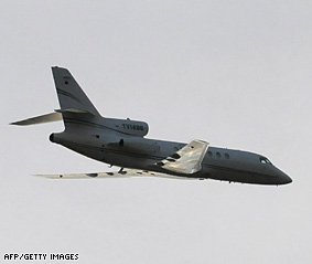 Honduras prevents Zelaya jet from landing
