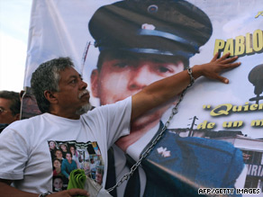 Gustavo Moncayo, father of hostage Pablo Moncayo, campaigning earlier this month.