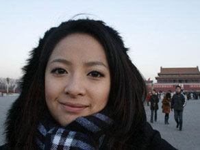 Beijing resident Chen Xiao decided to put her life up for sale after an unhappy 2008.