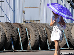 The White House announced plans to impose tariffs on some tires entering the United States from China.