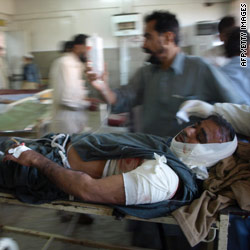 Suicide bomber kills 11 at Pakistan police checkpoint