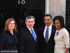 British PM Gordon Brown and his wife, Sarah, welcome Barack Obama and wife Michelle to Downing St.
