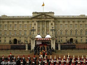 The former royal protection officer was responsible for security at Buckingham Palace.