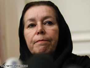 Christine Levinson, wife of Robert Levinson, went to Tehran in 2007 to try to learn her husband's fate.