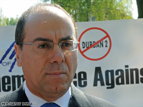 Israel's vice prime minister Silvan Shalom said Tuesday "Israel can never live with" a nuclear Iran.