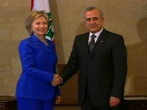 Clinton calls for 'open' Lebanon elections