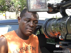 Kassim Bakari said he thought he would never see his wife or daughter again after learning of the crash.