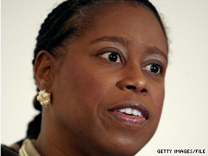 Former U.S. Rep. Cynthia McKinney, D-Georgia, refuses to sign Israeli deportation papers, the U.S. Embassy says.