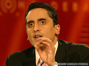 Arsalan Iftikhar says the right reaction to Gadhafi, Ahmadinejad was to walk out during their U.N. speeches.