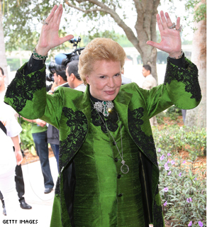 A May 2007 photograph of celebrity psychic Walter Mercado.