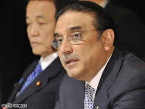  Pakistani President Asif Ali Zardari Tuesday is rejecting U.S. concerns some of his country's nuclear weapons are at risk of being acquired by members of the Taliban.