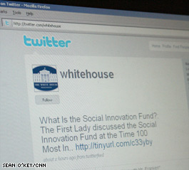 Obama administration jumps into Twitterverse