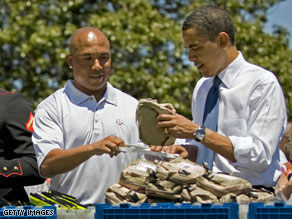 President Obama with Pittsburgh Steelers' wide receiver Hines Ward.
