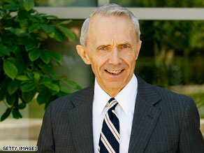 A number of potential high court nominees are being vetted by the White House to replace David Souter.